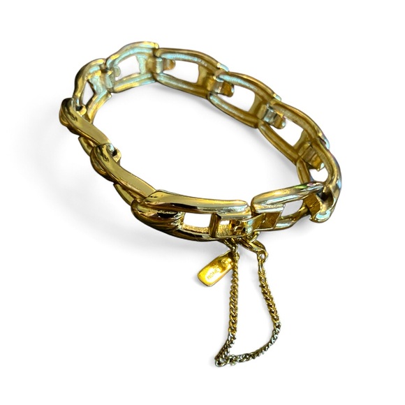 Medium Chunky Articulated Oblong Link Gold Tone Monet Chain Bracelet 7” - Picture 1 of 6